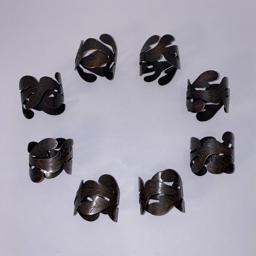 Set of 8 Metal Leaf Napkin Rings Copper Tone Etched Botanical Design Farmhouse